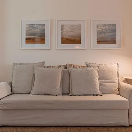 Gate To By Lovelystay Apartment Lisbon
